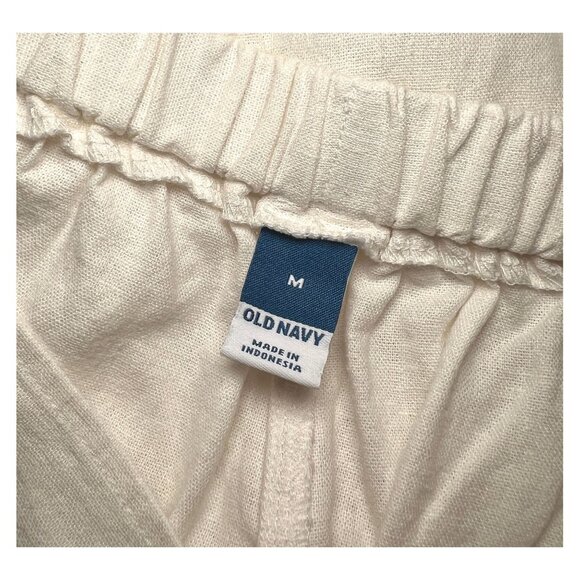 Women’s Old Navy High-Waisted Wrap-Front Mini Skort | White | Size Medium - Picture 8 of 11